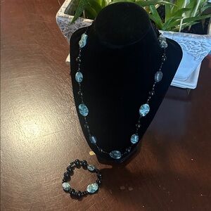 EUC Handmade Beaded Necklace and Bracelet Set